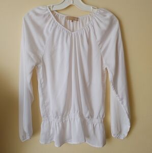 Lightweight blouse white top‎ size M